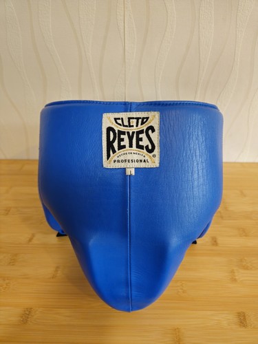 Cleto reyes blue leather - -,