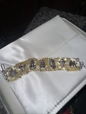 Vintage Chinese Faux Pearl Bracelet: Kitsch Eastern Motif Panel Links