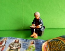 Lord of the Rings toy 2003 Hobbit Bilbo writing in book Lovely cake topper 