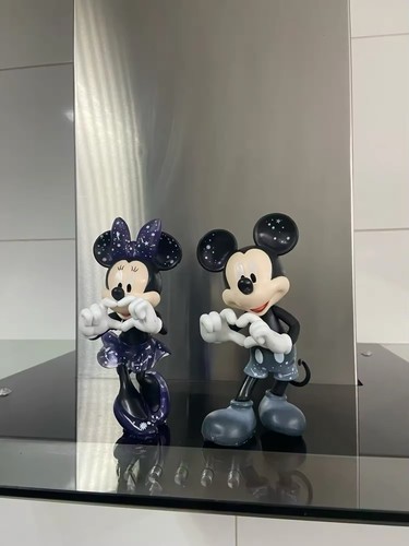 Mickey mouse figurine - mickey,
