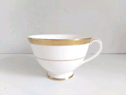 Royal doulton gold - royal, h4980