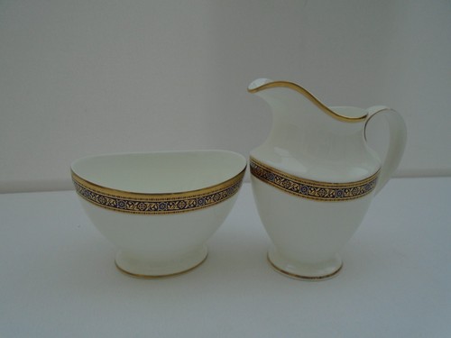 Royal doulton harlow milk - doulton, jug