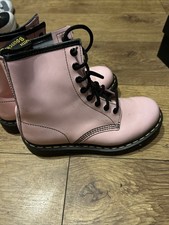 Doc Martens Baby Pink