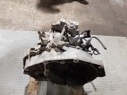 Vauxhall astra 2 - 09-13, j