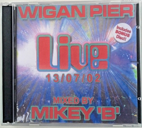 Wigan pier live 02 - live, 13/07/02