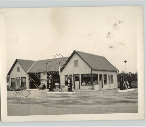 Vintage service station - vintage,
