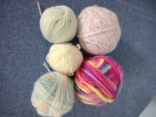 Oddments knitting wool - oddments,