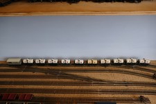 Rake of OO 10 x Tri-ang Hornby