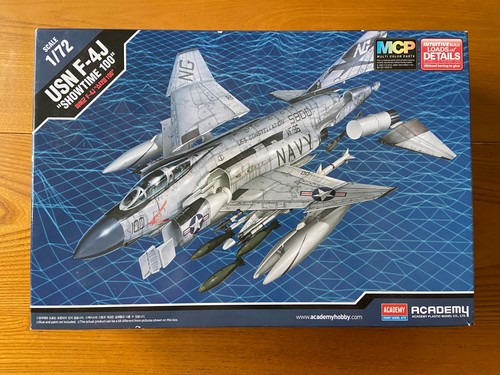 Academy 12515 usn f 4j - usn, f-4j