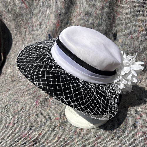 Black white wedding - /,