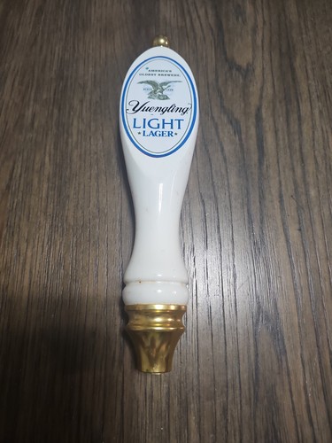 Yuengling light lager - yuengling, tap