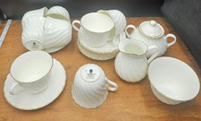 Wedgewood Gold Chelsea Fine
