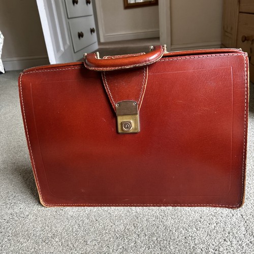 Vintage leather briefcase - leather,
