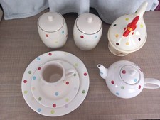 Spotty Kitchen Ware.