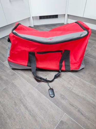 Red wheeled duffle bag - wheeled, ~
