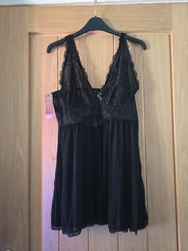 Black lingerie never worn - black,