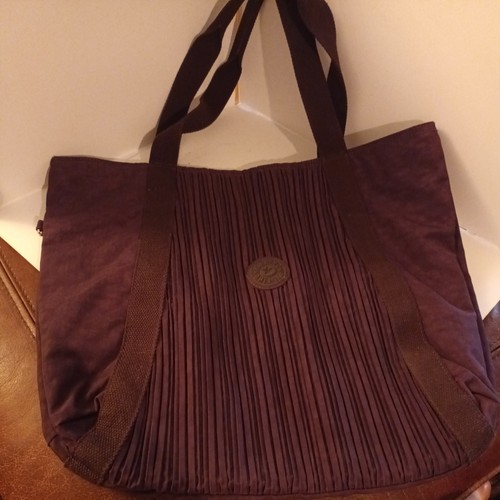 Kipling aubergine grab - kipling,