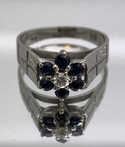 Size elegant sapphire - size,