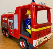 Fireman Sam - Jupiter Fire engine with sounds button and character included