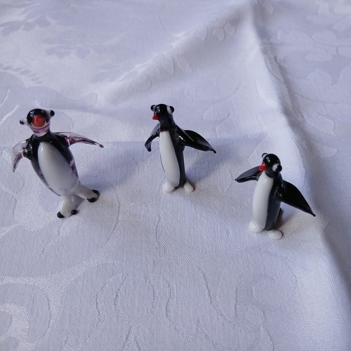 Small glass penguin - penguin, vintage