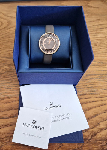 Swarovski crystalline pure - swarovski,