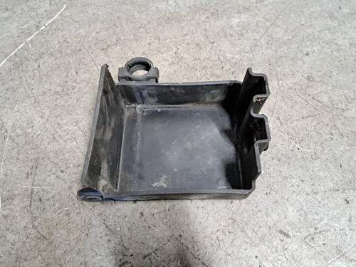 Yamaha 900 battery tray - xj,