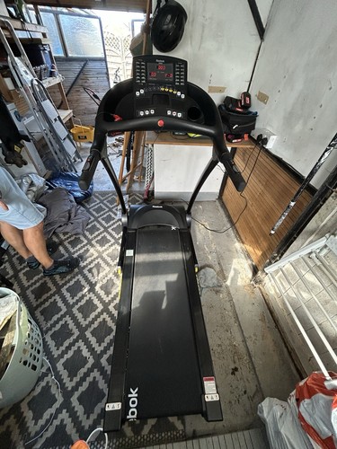 Reebok zr8 treadmill