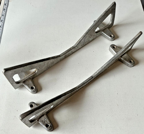 Bass charrington cask holders - charrington,