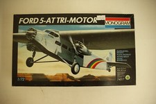 Monogram 74017 Ford 5 Attri