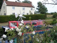 Photo 6x4 Flowers, boats, a