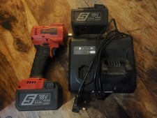 Snap On Tools 3/8 latest Stubby impact gun  CT9038 & 2x 5ah batteries & charger