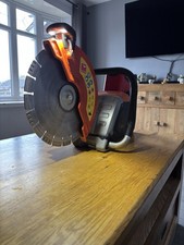 Altrad belle DC300E+ battery powered disc cutter