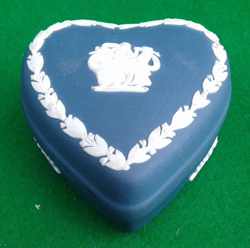Wedgwood portland blue - portland,