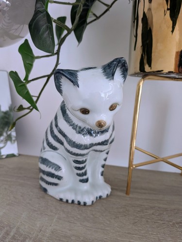 Vintage style ceramic tabby - vintage,