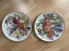 Set Of 2 Decorative Ursula