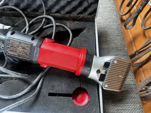 Horse clippers - horse,