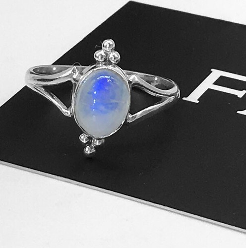 Oval moonstone ring 925 - oval,