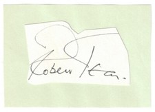 Robert Tear Cut Autograph