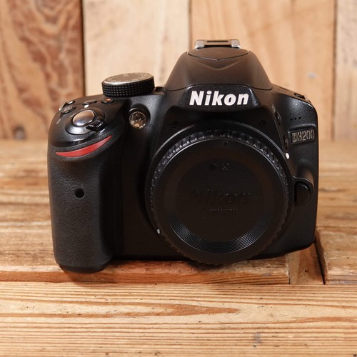 Used nikon d3200 dslr camera - dslr,