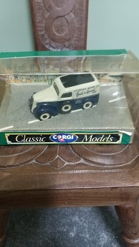 Corgi ford popular van - ,