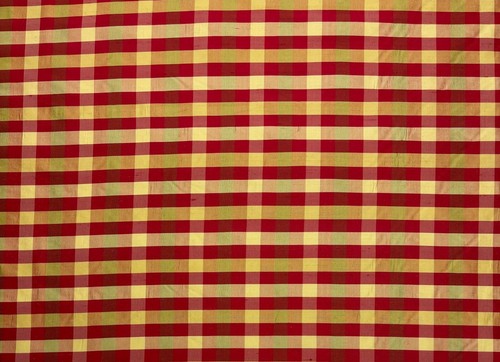 Designer 100 silk plaid - 100%,