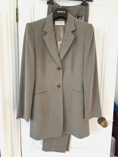 BRAND NEW women's PLANET