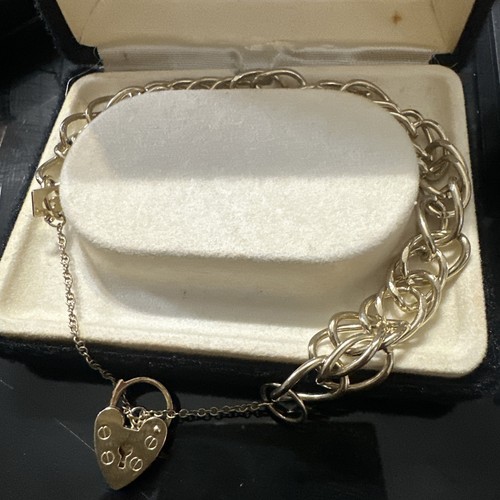 Vintage gold tone pierre - gold,