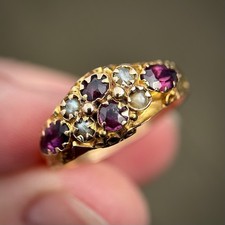 9ct gold antique - gold, fully