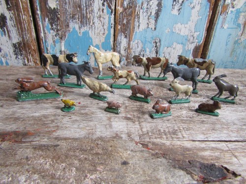 Antique 1920s era - lead, animals