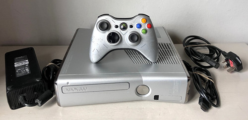Xbox 360 slim - 360, halo