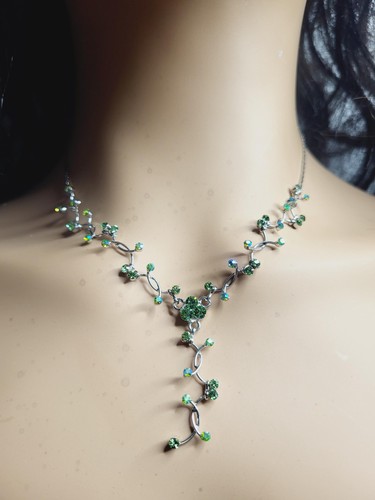 Jewellery portal delicate