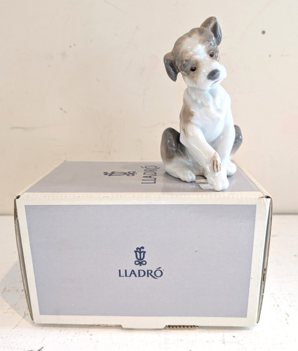 Lladro 06211 new friend - lladro,