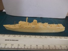 HEIN MUCK MINIATURE SHIPS NO