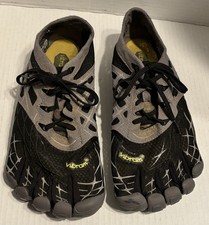 Vibram FiveFingers Seeya